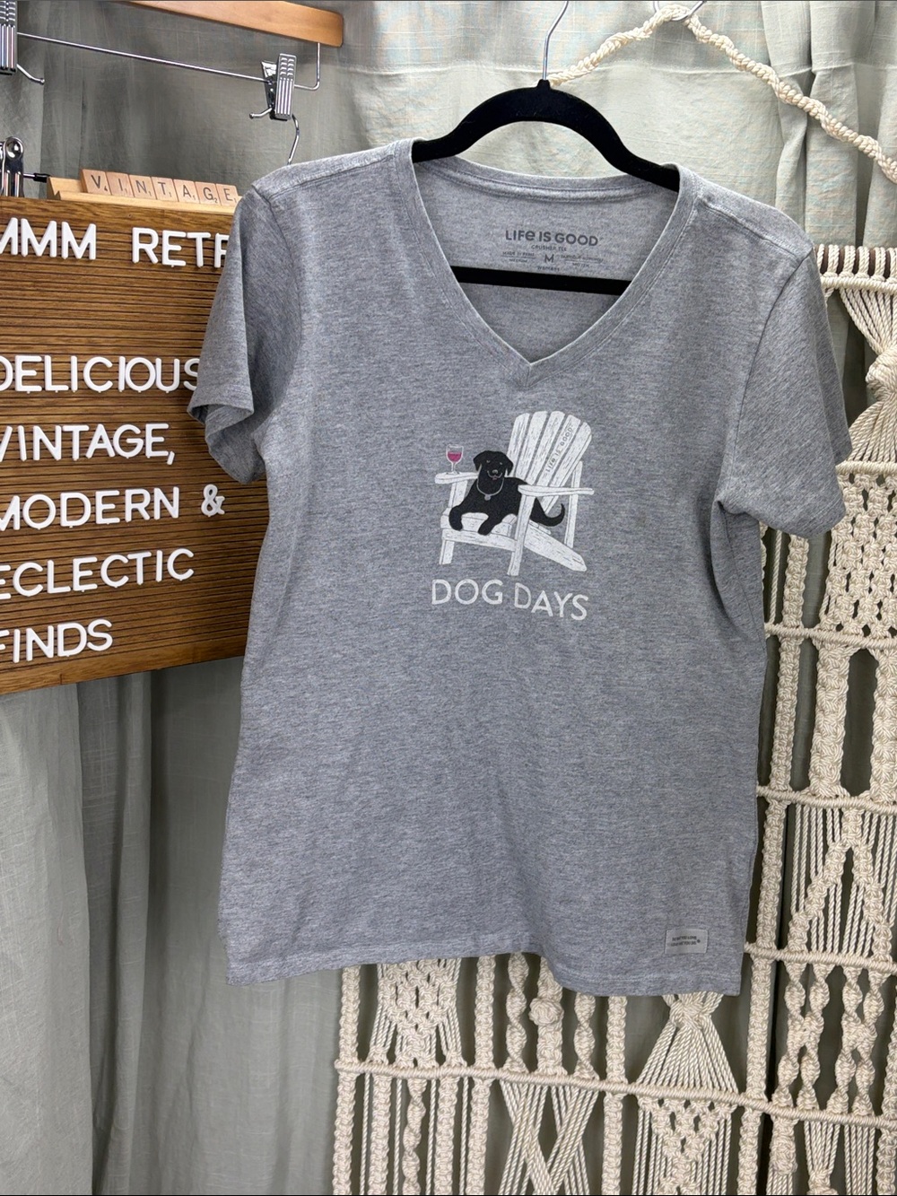 Life Is Good Gray 'Dog Days' V-Neck Tee with Dog Graphic | M